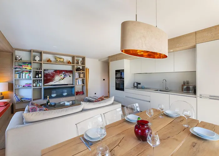 Daire Lumineux Avec Spa, Piscine Et Sauna Pour 7 Personnes Near - Fr-1-569-132 Megève